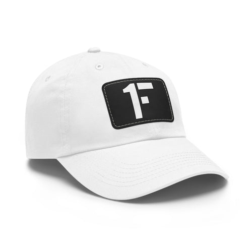 1F. ''Gorra con parche de cuero''