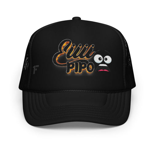 EIII PIPO ''Gorra Tipo Trucker En Bordado''
