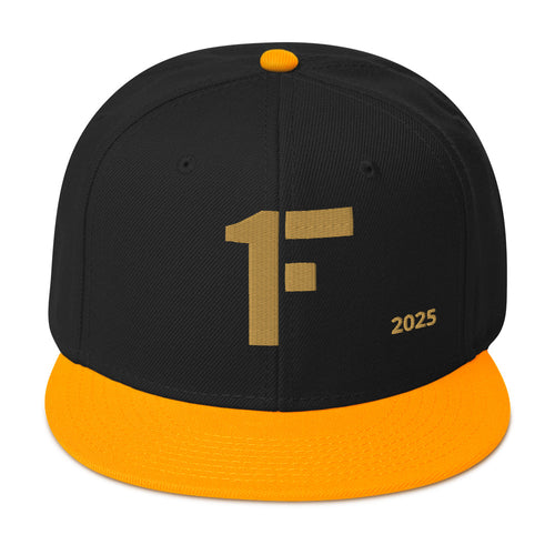 1F 2025 ''Gorra snapback En Bordado''