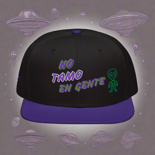 NO Tamo EN GENTE ''Gorra snapback En Bordado''
